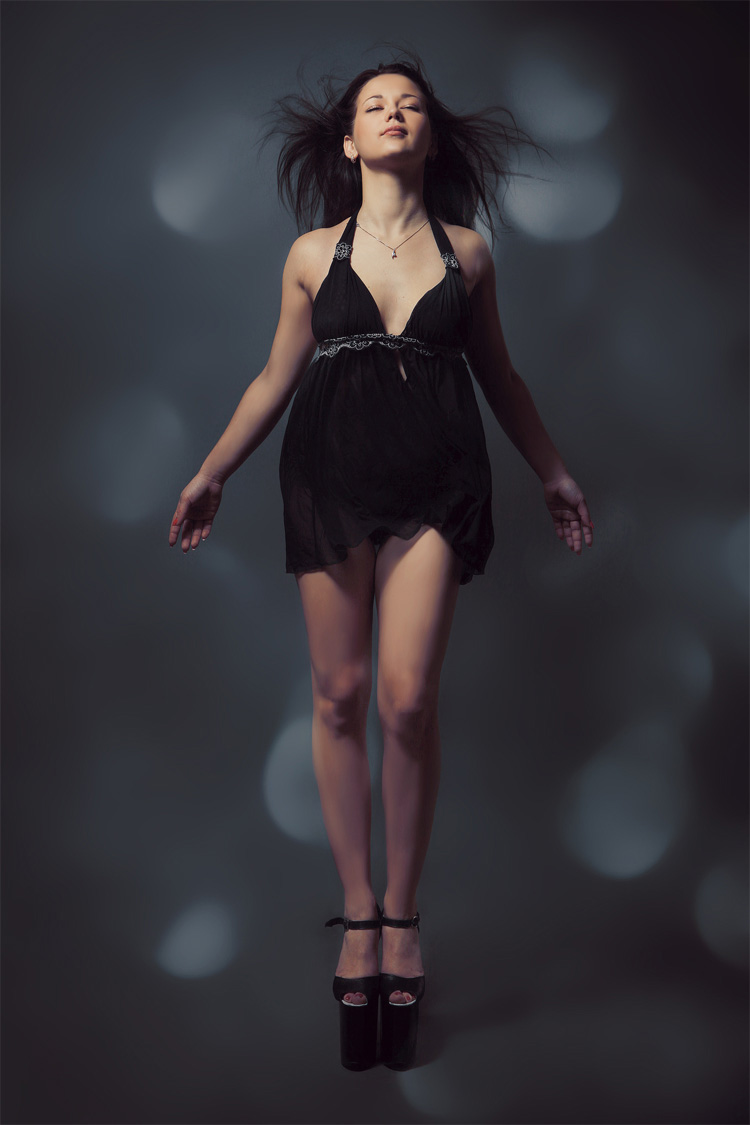 проститутка настоящая шлюха в черном